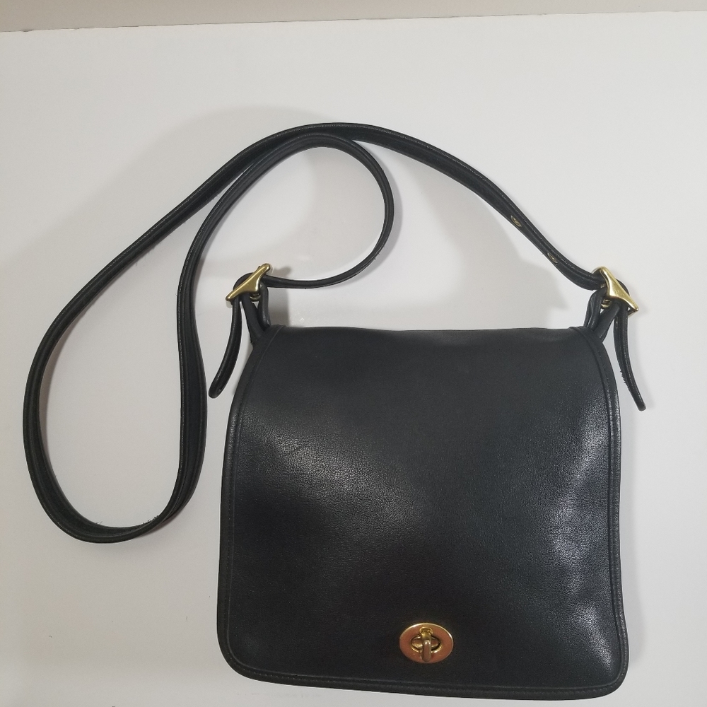 Vintage Coach companion bag 9715